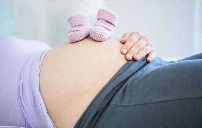 南京代怀孕价格费用，今天试管婴儿移植后，要平躺24小时吗？